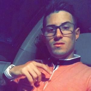 Meet your Posher, Robert